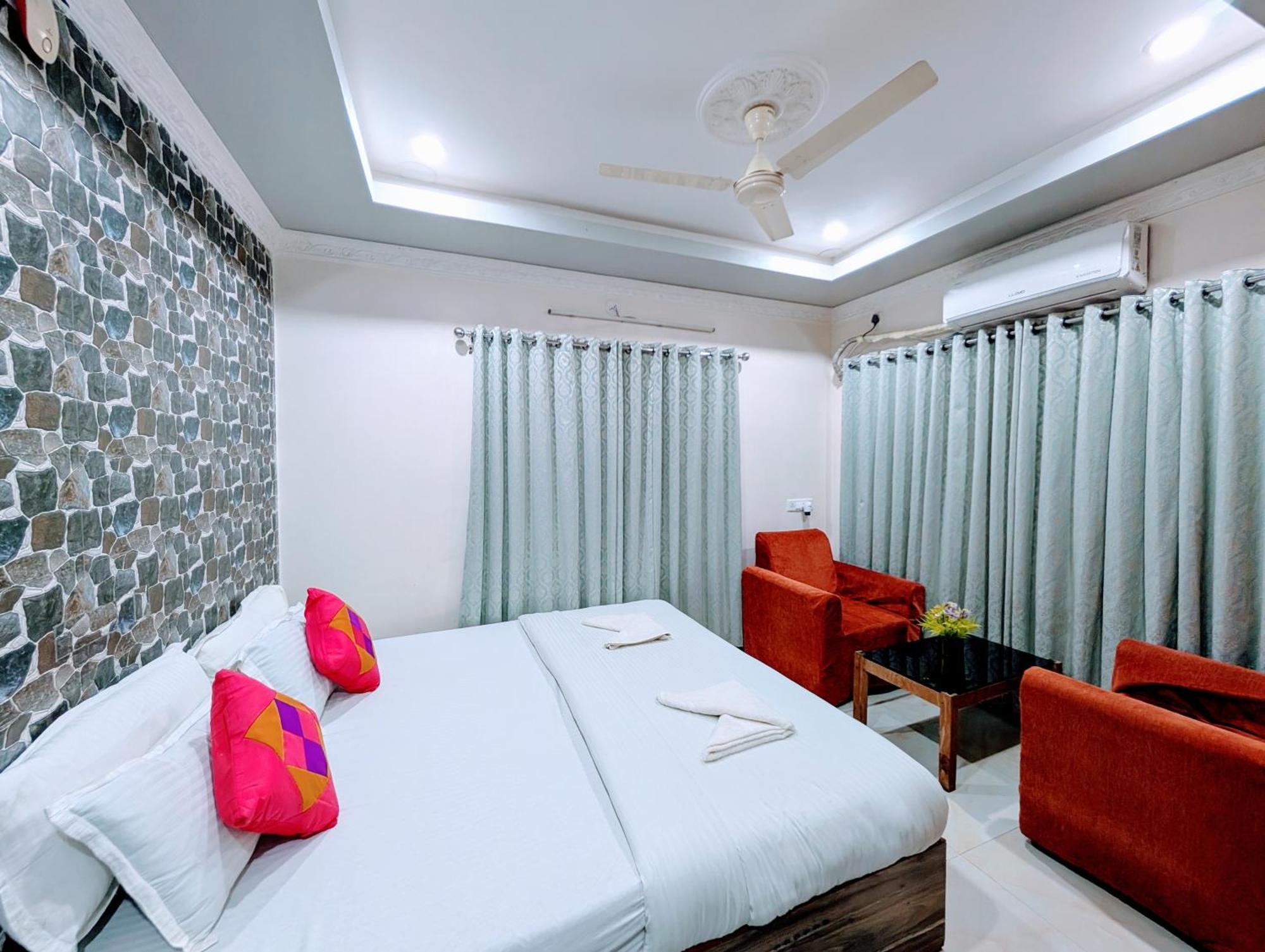 Dip Holidays Shanti Niketan Exterior photo